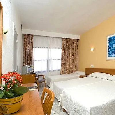 Hotel Tropical San Antonio