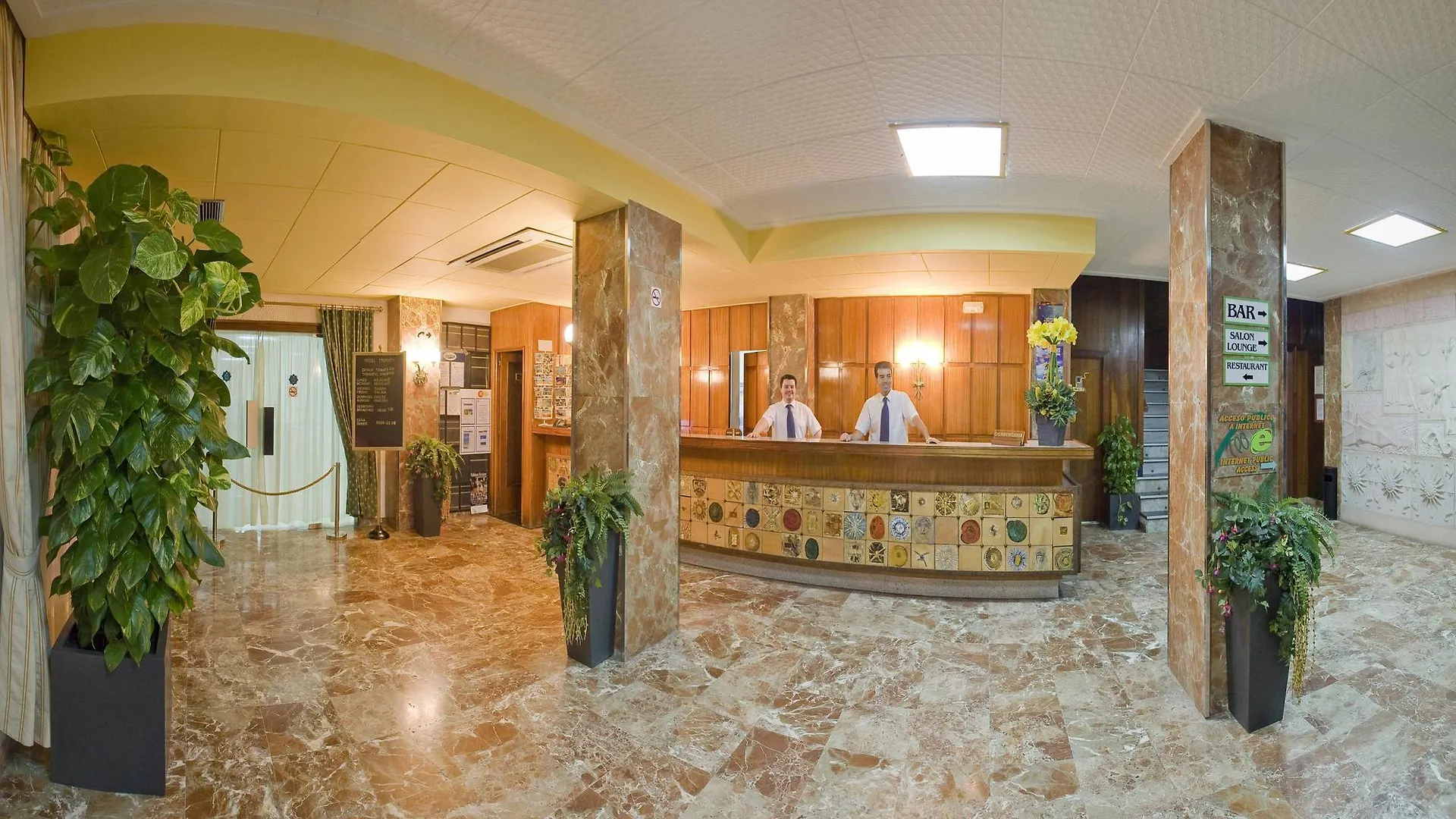 Hotel Tropical San Antonio