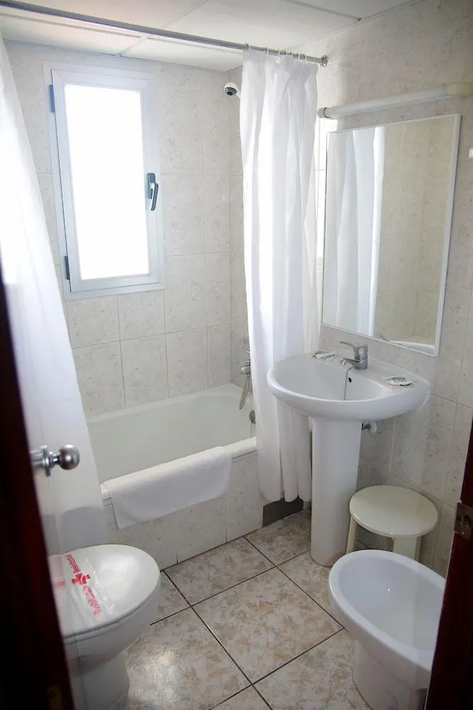 Hotel Tropical Sant Antoni de Portmany 3*,